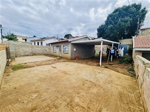 2 Bed House in KwaMashu