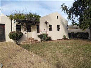 3 Bed House in Edgemead