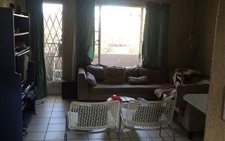 2 Bedroom Apartment in Newlands