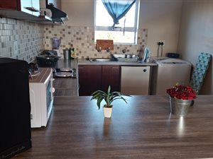 2 Bed Apartment in Vredenburg
