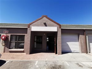 105 m² Industrial space in Ndabeni