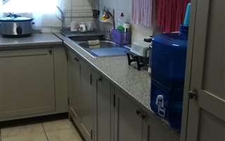 2 Bedroom Apartment in Parow Central