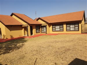 4 Bed House in Bakerton