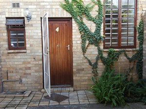 3 Bed Apartment in Grahamstown Central