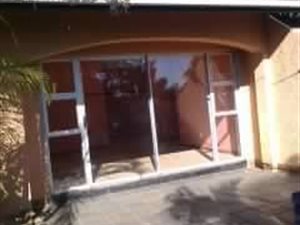 3 Bedroom House in Grantham Park