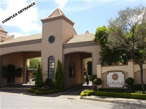 2 Bed Apartment in Lonehill