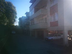 2 Bed Flat in Wembley