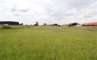 3161 m² Land available in Riversdale