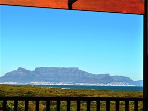 4 Bed House in Atlantic Beach Golf Estate