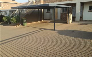 2 Bedroom Simplex in Andeon AH