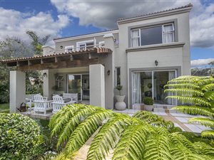 3 Bed House in Dainfern Golf Estate