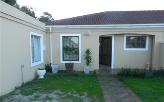 2 Bedroom House in Retreat
