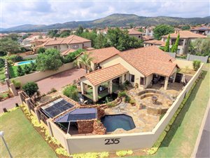 4 Bed House in Xanadu