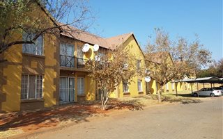 2 Bedroom Townhouse in Eldorette