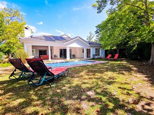 2 Bed House in Erinvale Estate