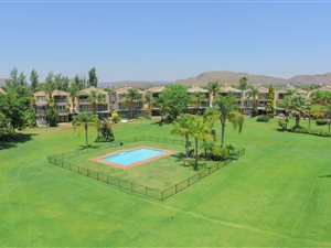 2 Bed Apartment in Hartbeespoort Dam