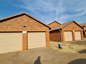3 Bed House in Chantelle