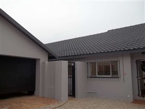 3 Bed House in Val de Grace