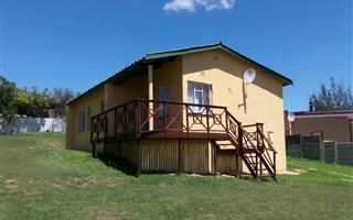 3 Bedroom House in Fairbridge Heights