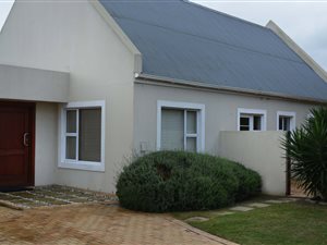 3 Bed House in Flamingo Vlei