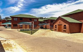 2 Bedroom Apartment in Anzac