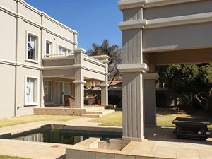 4 Bed House in Pinehaven