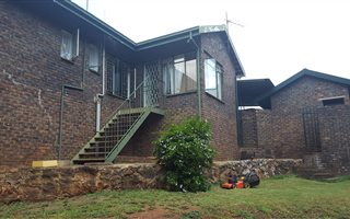5 Bedroom House in Valhalla