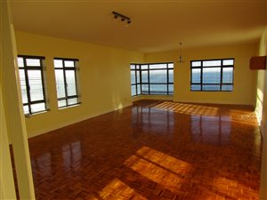 3 Bed Apartment in Summerstrand