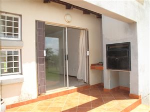 2 Bed Townhouse in Ruimsig