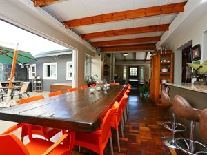 6 Bed House in Berario