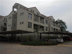 1 Bed Apartment in Paulshof