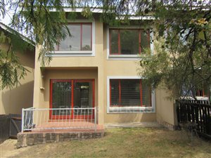 2 Bed Duplex in Paulshof