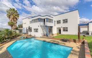 4 Bedroom House in Kelvin