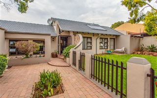 3 Bedroom House in Sharonlea