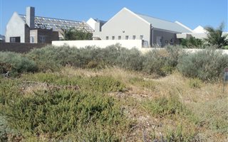 460 m² Land available in Laguna Sands