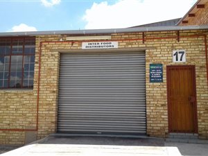 100 m² Industrial space in Krugersdorp Central