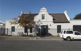 4 Bedroom House in Worcester and surrounds