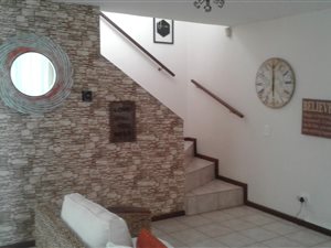 1.5 Bed Duplex in Helderberg Estate