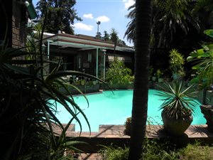 5 Bed House in Kelvin