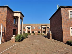 91 m² Office Space in Flamwood