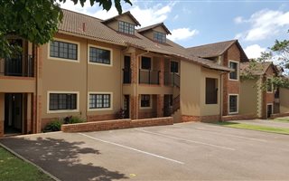 1 Bedroom Apartment in Clifton Hill Estate
