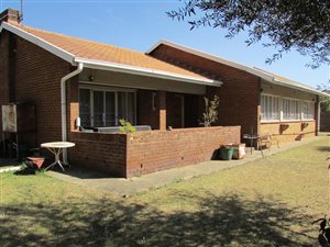 4 Bedroom House in Vanderbijlpark SW1