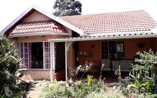 1 Bedroom Garden Cottage in Merrivale