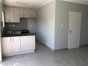 2 Bed Townhouse in Lorraine