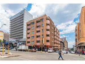 Studio Apartment in Hillbrow