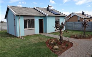 2 Bedroom House in Vosloorus