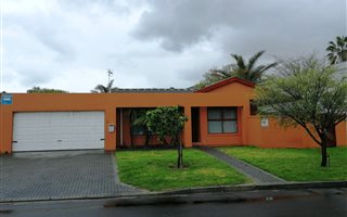 3 Bedroom House in Parklands