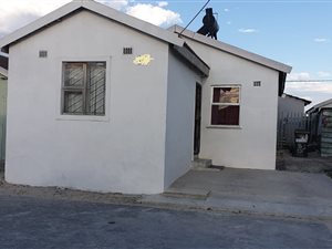 3 Bed House in Mfuleni