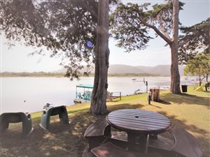 2 Bed Townhouse in Keurbooms River