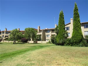 3 Bed Apartment in Vaalpark